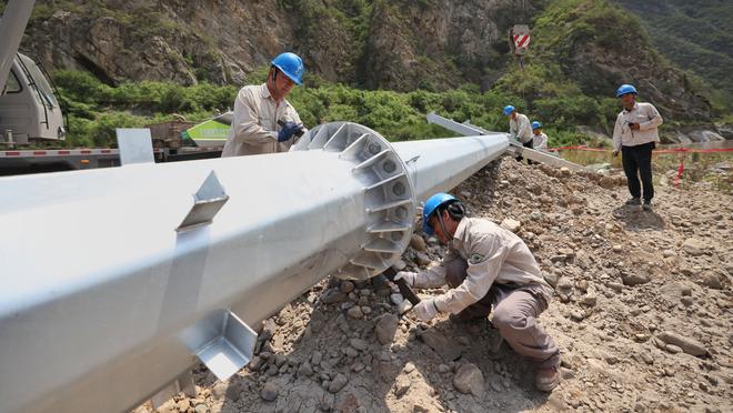 王兆丰谈湖人两连签：为抵御伤病的两笔签约 梅斯可胜任替补后卫